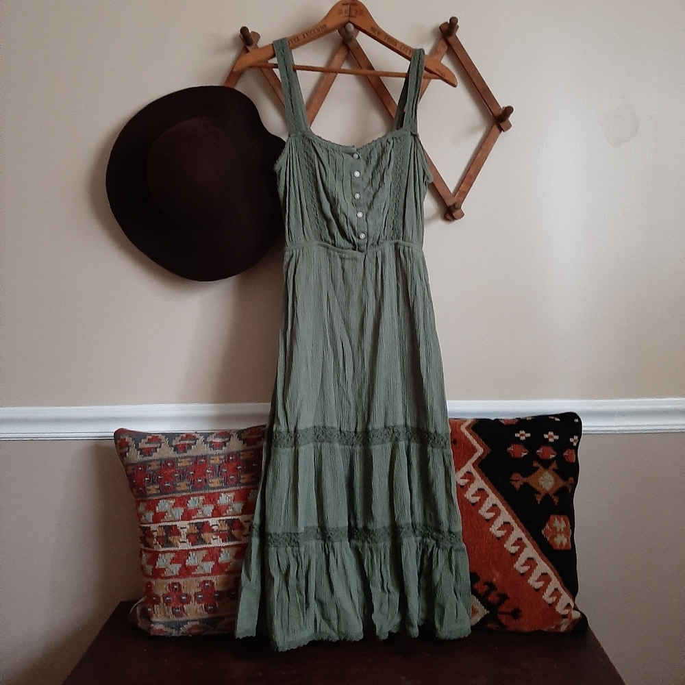 Aerie green midi dress 118